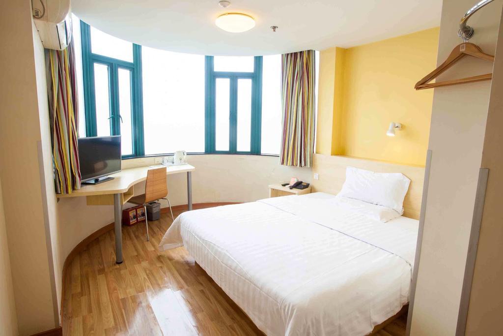 7Days Inn Foshan Coach Terminal Dış mekan fotoğraf