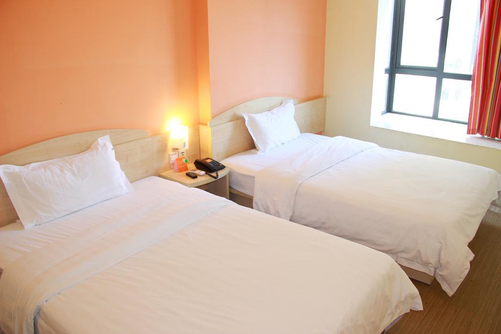 7Days Inn Foshan Coach Terminal Dış mekan fotoğraf