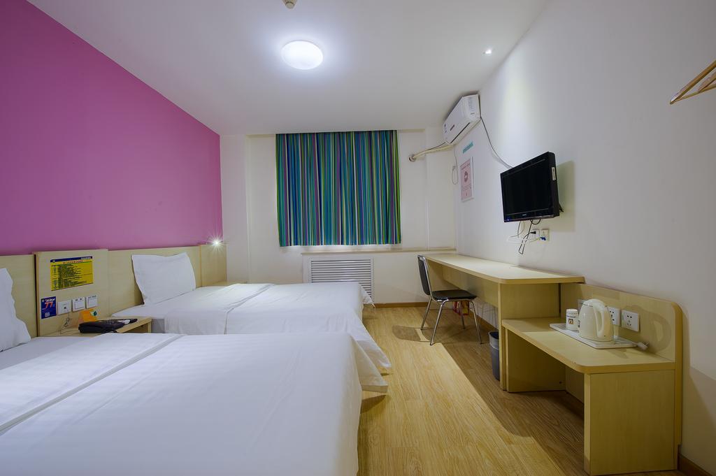 7Days Inn Foshan Coach Terminal Dış mekan fotoğraf