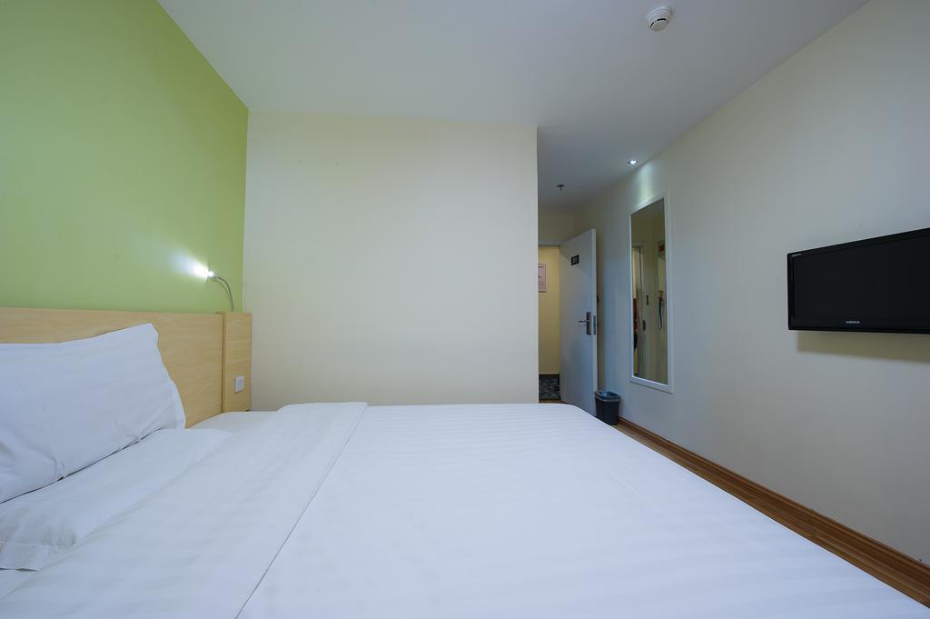 7Days Inn Foshan Coach Terminal Dış mekan fotoğraf